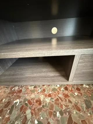 Mueble TV con ruedas y cajón