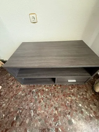 Mueble TV con ruedas y cajón