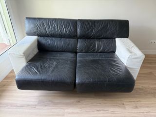 Sofá de piel bicolor blanco y negro