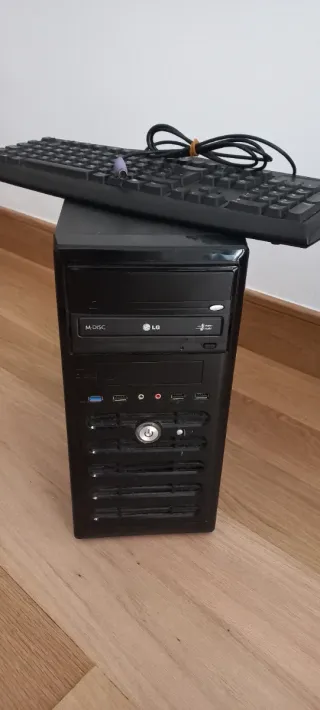 Ordenador/PC Asus Rock AMD A6-6400K