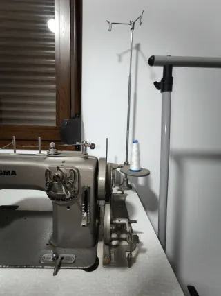 Máquina de coser Sigma B-652/3