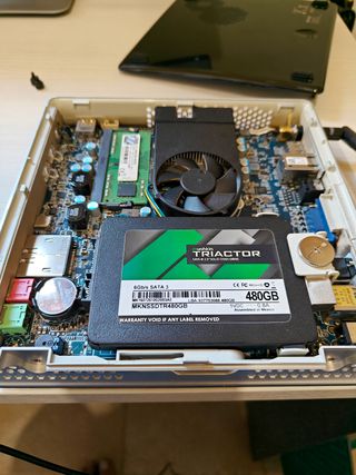 Mini PC Zotac 8GB RAM 480GB SSD W10 Silencioso