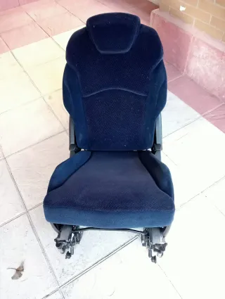 Asiento trasero coche azul