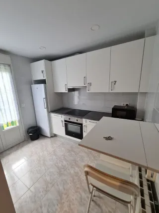 Se alquila habitación centrica