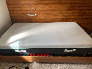 Cama articulada con colchón poco uso