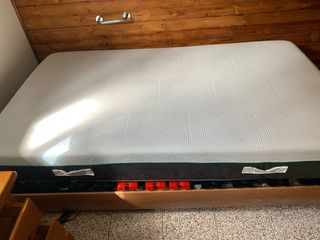 Cama articulada con colchón poco uso