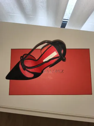 Zapatos Pura López Talla 36 Negros terciopelo.