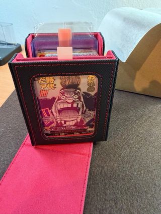 Caja imán para almacenamiento cartas con expositor