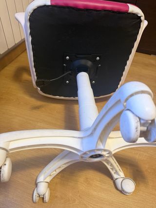 Silla de escritorio W-design rosa y blanca