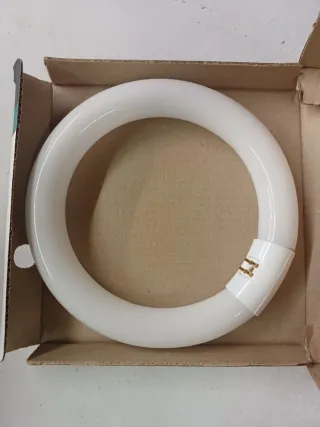 Tubos fluorescentes circulares Philips (22W y 32W)