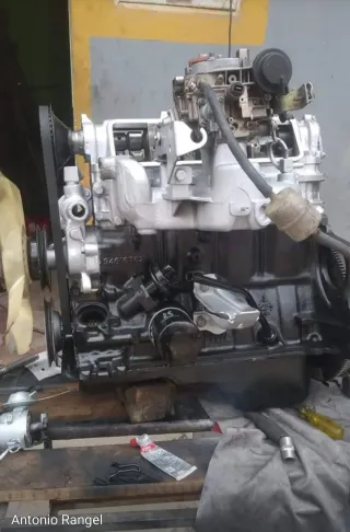 MECÁNICO DE COCHES Y CAMIONES A DOMICILIO