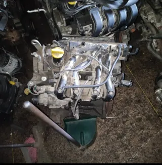 MECÁNICO DE COCHES Y CAMIONES A DOMICILIO