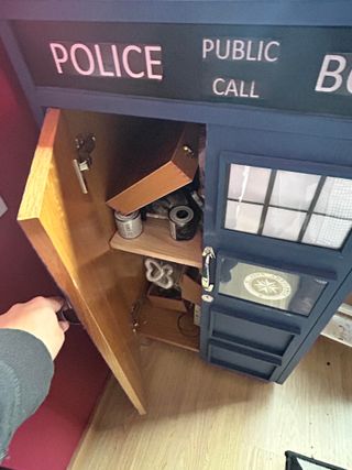 Armario Auxiliar TARDIS Dr. Who