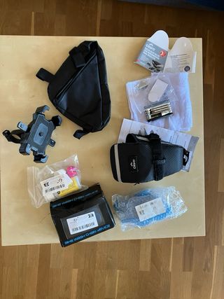 Bicicleta Eléctrica Rockrider + Portabicis + pack