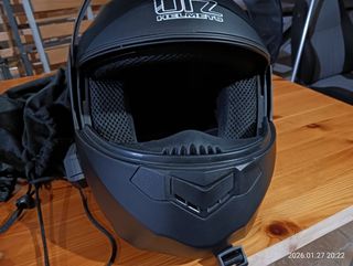 Casco de moto ORZ negro talla S