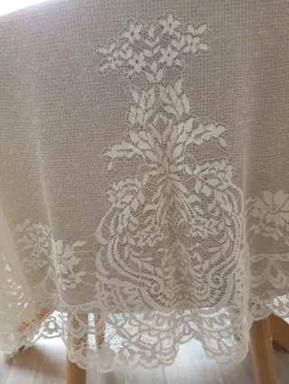 Mantilla Fallera Blanca