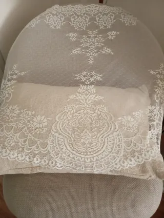 Mantilla Fallera Blanca
