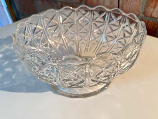 Frutero de cristal tallado antiguo