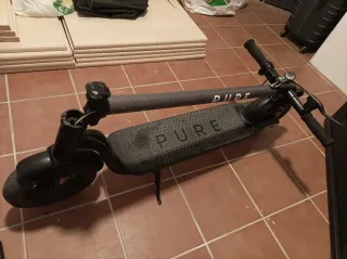 Patinete Eléctrico Pure.