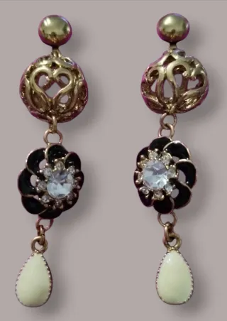 Pendientes Flamenca Dorados Flor Negra Lágrima