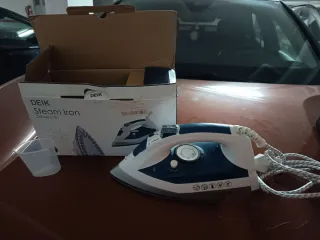 Plancha de vapor DEIK