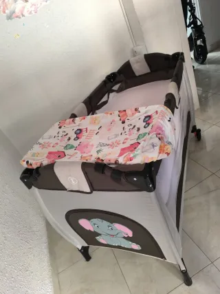 Cuna de viaje 2 niveles + colchón