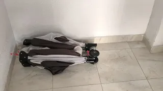 Cuna de viaje 2 niveles + colchón