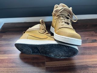 Zapatillas Nike Beige/Marrón Talla 37.5