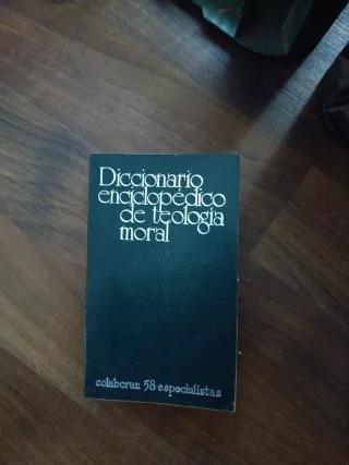 Diccionario enciclopédico de teología moral