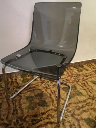 4 Sillas Tobías Ikea transparentes