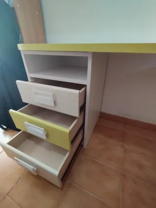 Scrivania e Scaffale Verde/Bianco