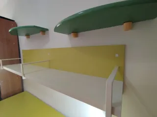 Scrivania e Scaffale Verde/Bianco