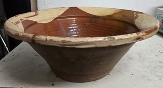 Lebrillo antiguo de cerámica