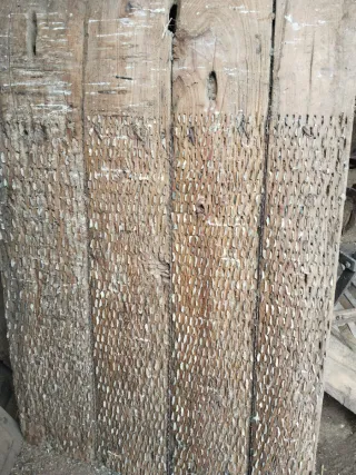 Trillo antiguo de madera