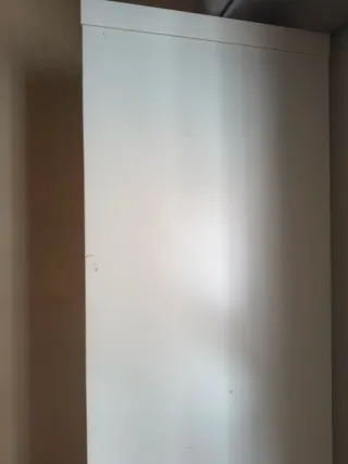 Mueble bajo con 4 cajones