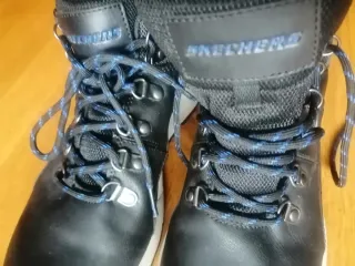 Botas Skechers Negras y Azules