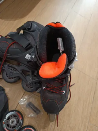 Patines en línea ajustables T. 32-35