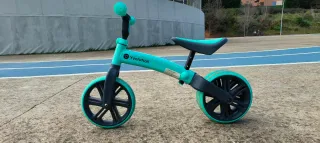 Bicicleta infantil Yvolution sin pedales