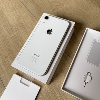 Apple iPhone XR 64GB