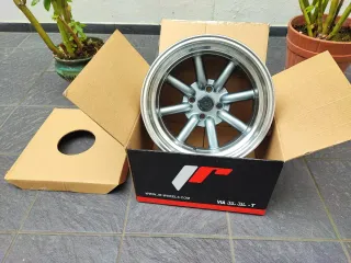 4 Llantas Japan Racing JR19 Antracita de15" nuevas