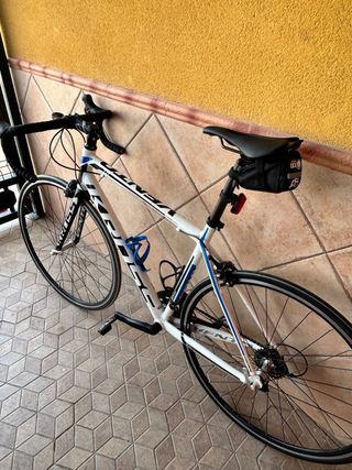 Bicicleta de carretera Kross Vento