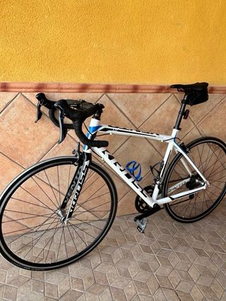 Bicicleta de carretera Kross Vento