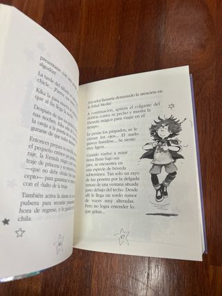 Kika Superbruja y la espada mágica (Spanish Edi...