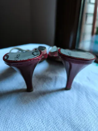 Sandalias Giko Rojas con Pedrería