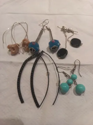 Lote de pendientes variados
