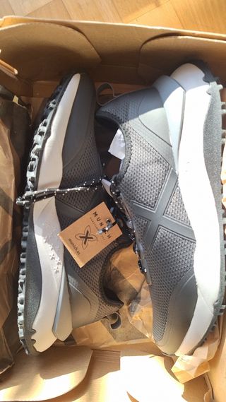 Zapatillas Munich Doro Negras/Gris