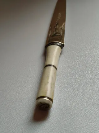 Abrecartas de plata bereber y hueso