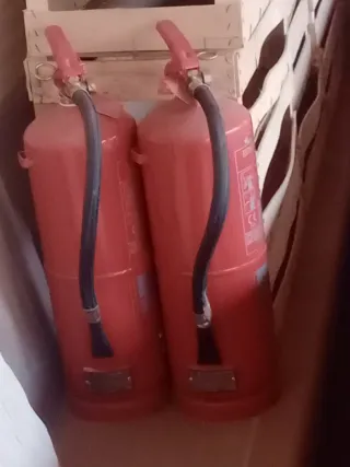 2 Extintores de seguridad
