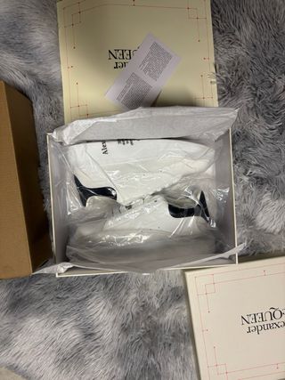 Alexander McQueen sneakers bianche nere 39