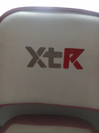 Silla Gamer XTR Blanca y Rosa